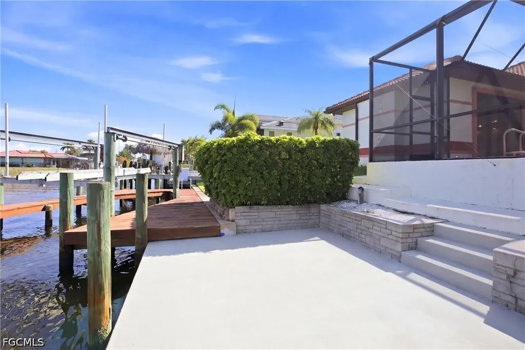 5072 Sorrento Court Cape Coral FL 33904