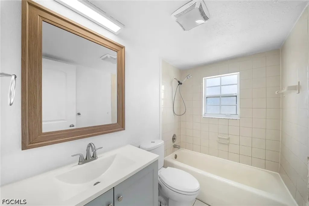 13403 Pine Needle Lane Fort Myers FL 33908
