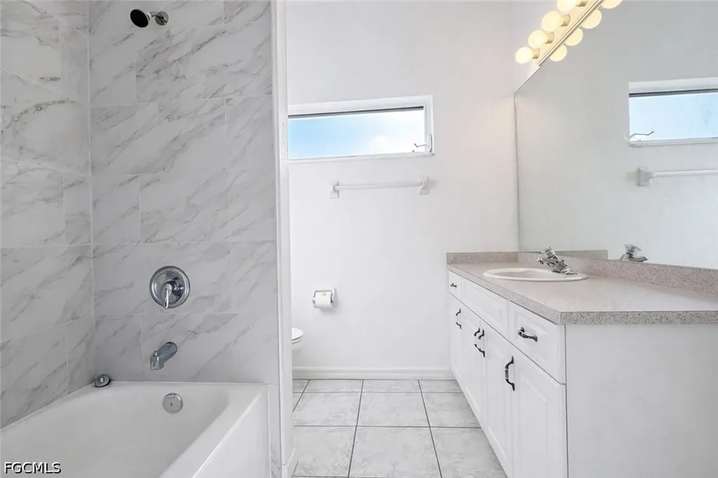 1109 SW 48th Terrace Cape Coral FL 33914