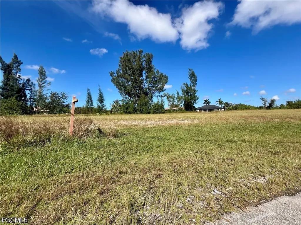 1430 NW 24th Place Cape Coral FL 33993