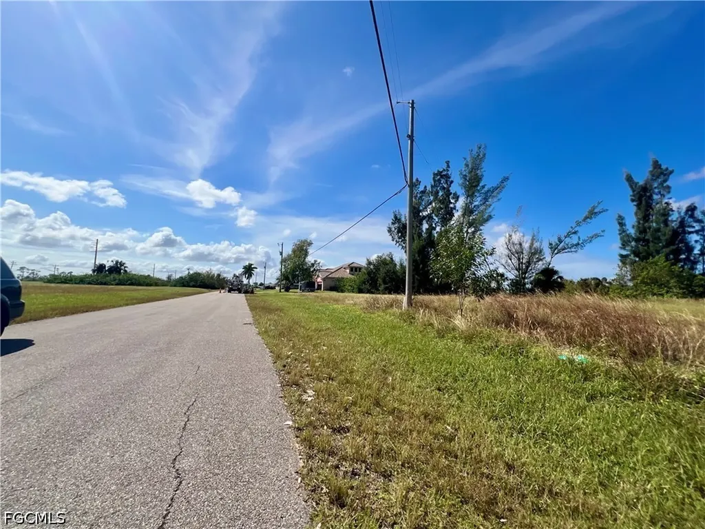 1430 NW 24th Place Cape Coral FL 33993