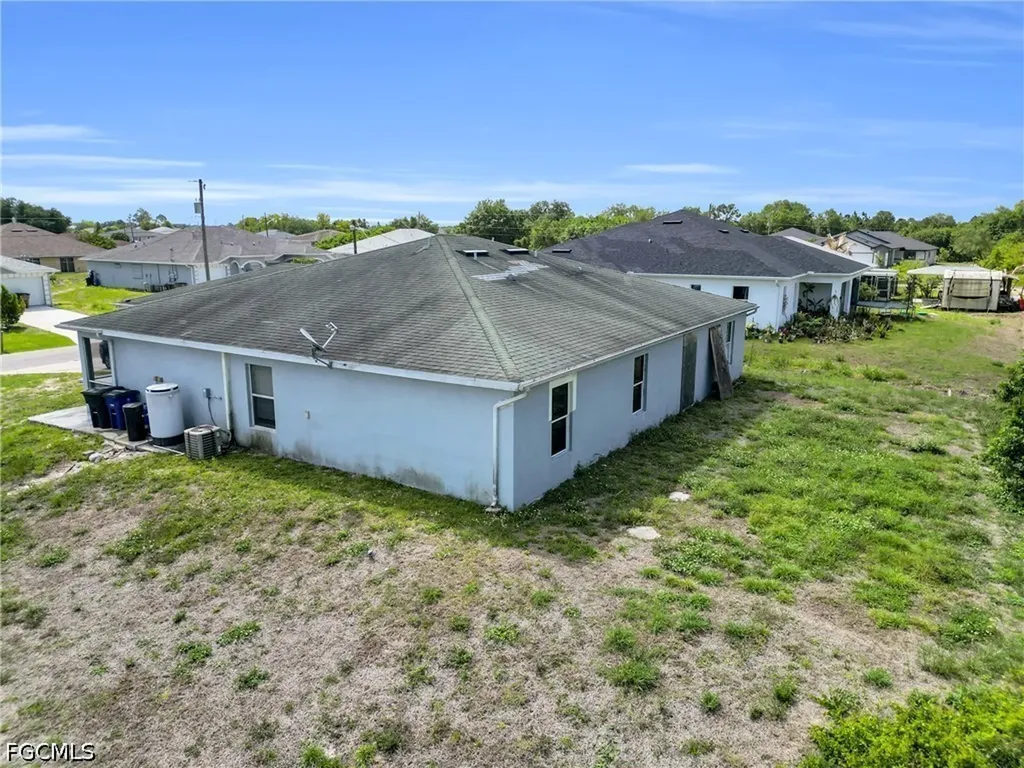 1132/1134 Ichabod Avenue Lehigh Acres FL 33973