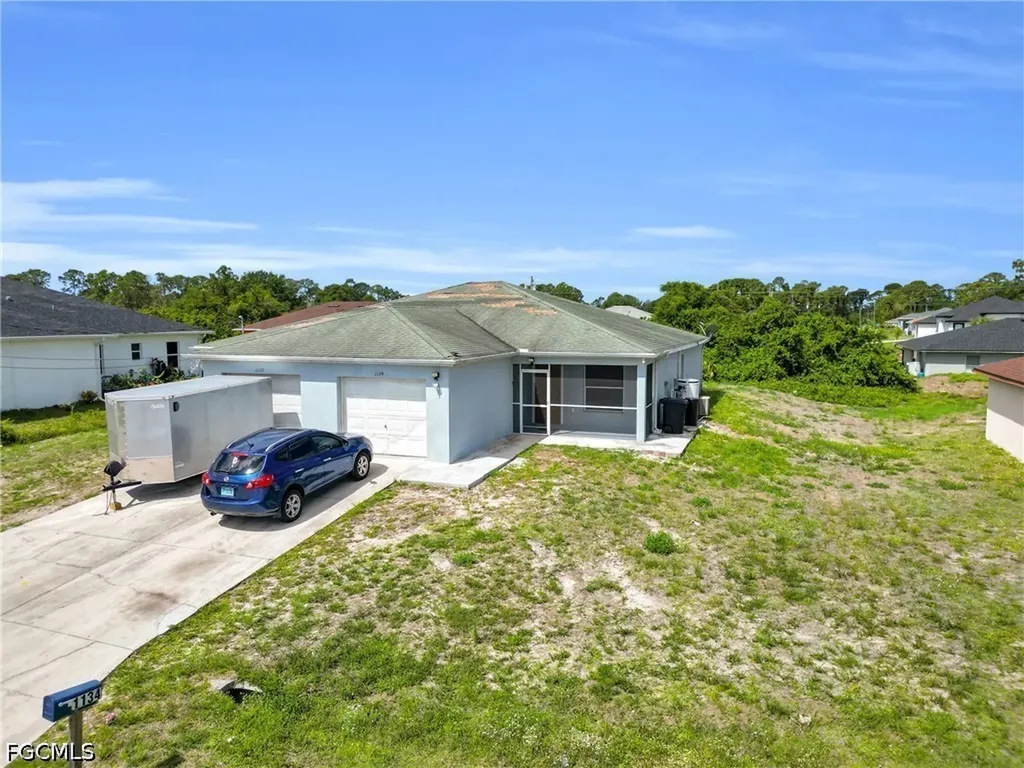 1132/1134 Ichabod Avenue Lehigh Acres FL 33973