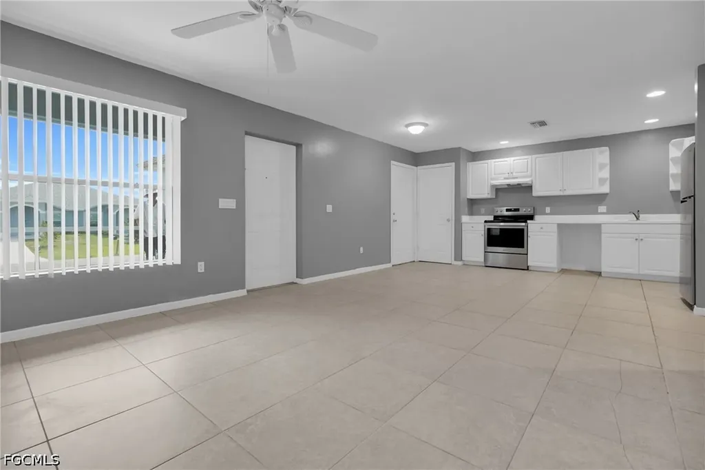 1132/1134 Ichabod Avenue Lehigh Acres FL 33973