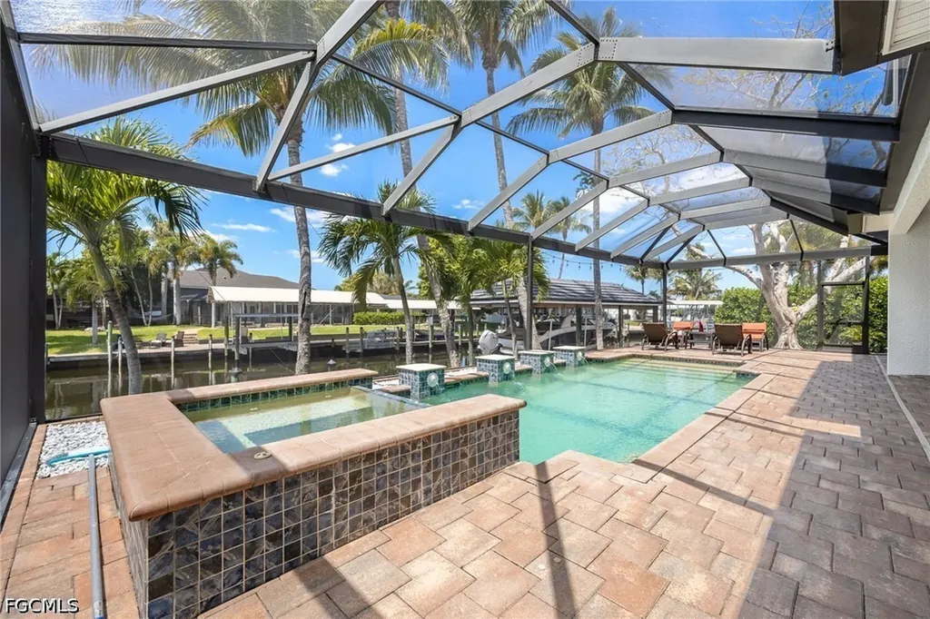 476 Keenan Court Fort Myers FL 33919