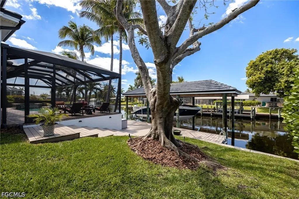 476 Keenan Court Fort Myers FL 33919
