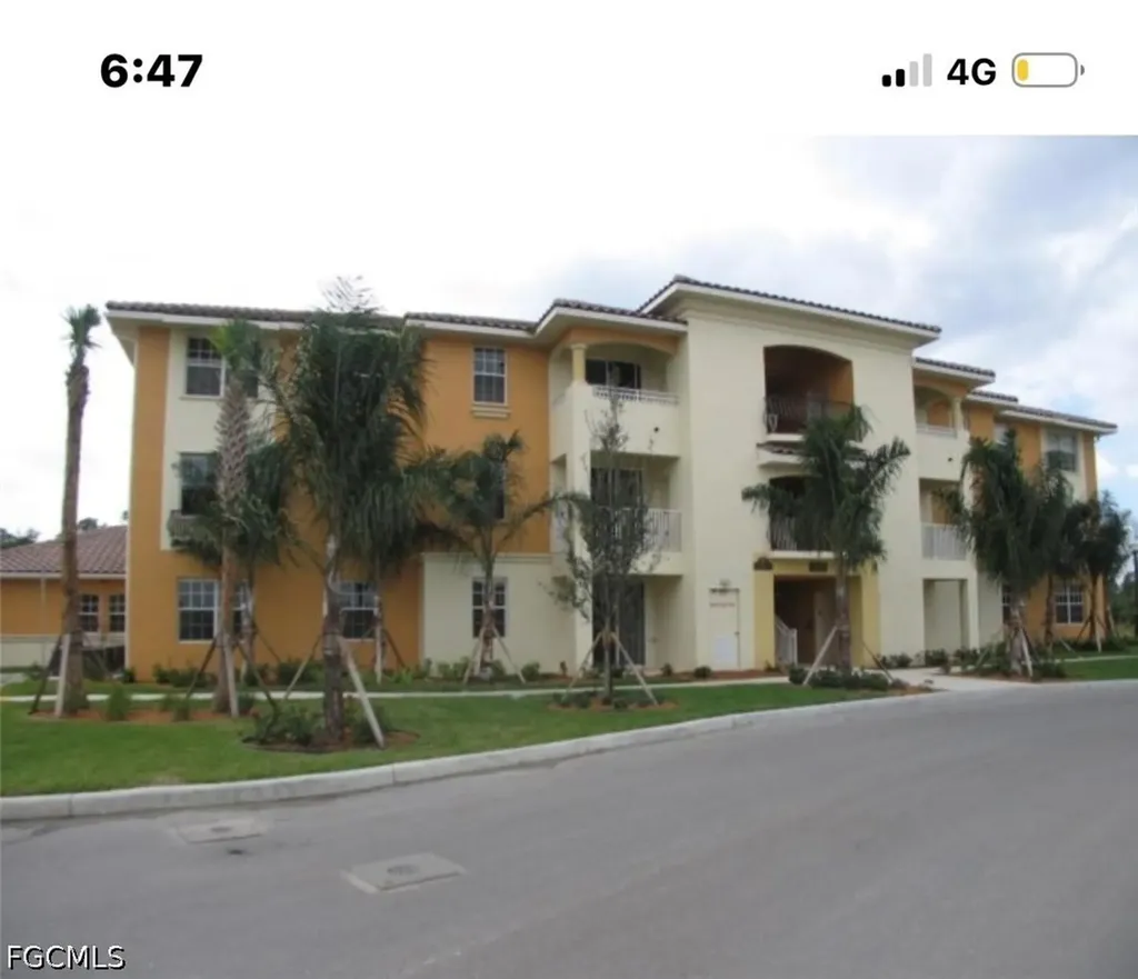 3957 Pomodoro Circle Cape Coral FL 33909