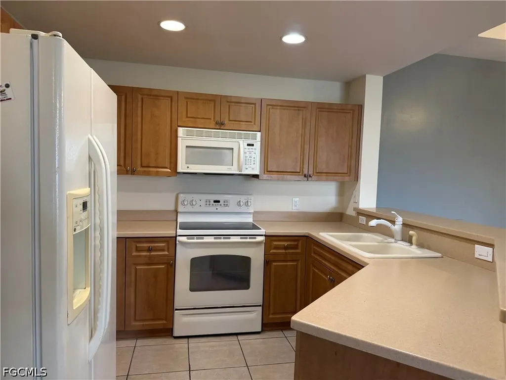 3957 Pomodoro Circle Cape Coral FL 33909