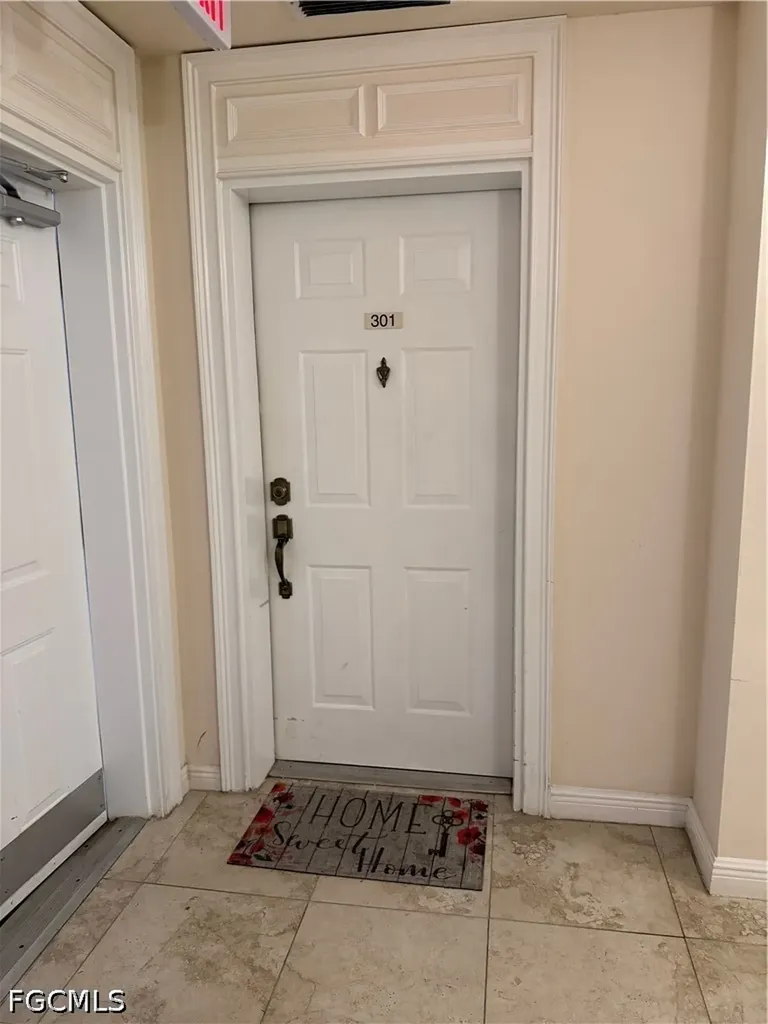 3957 Pomodoro Circle Cape Coral FL 33909