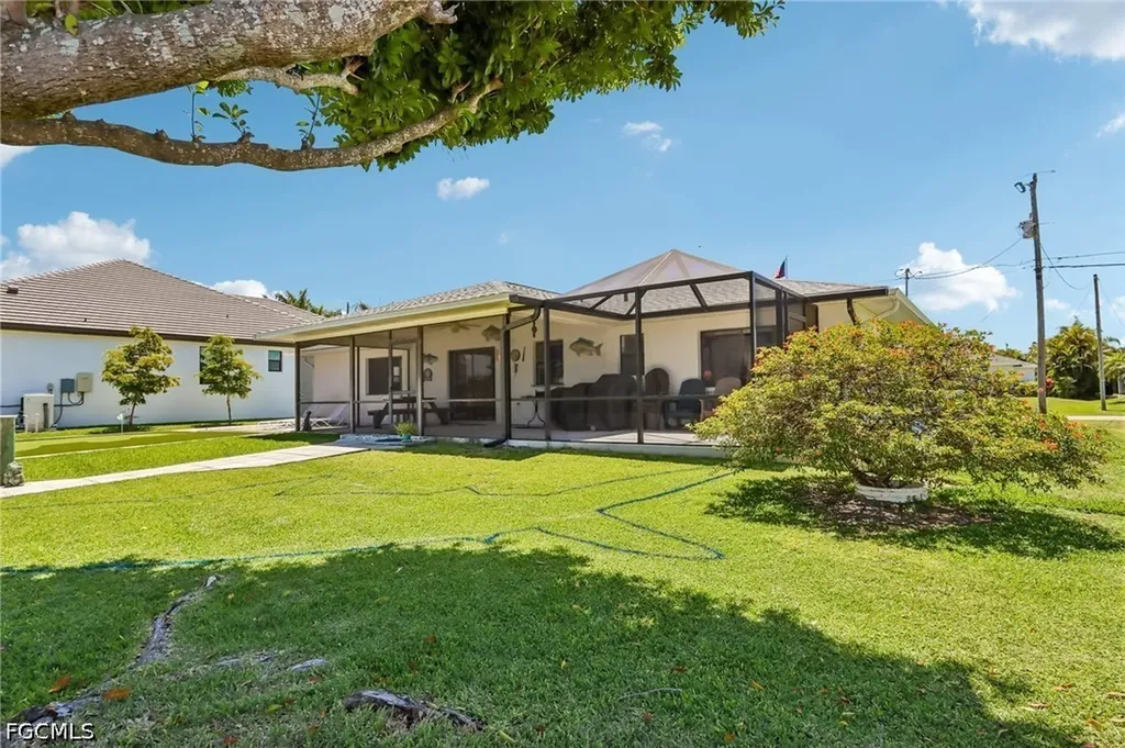 2609 SW 37th Street Cape Coral FL 33914