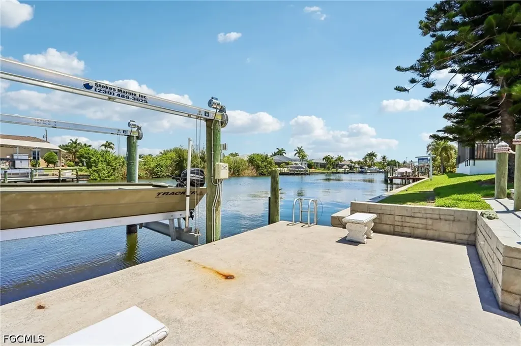 2609 SW 37th Street Cape Coral FL 33914