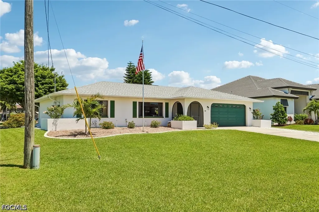 2609 SW 37th Street Cape Coral FL 33914
