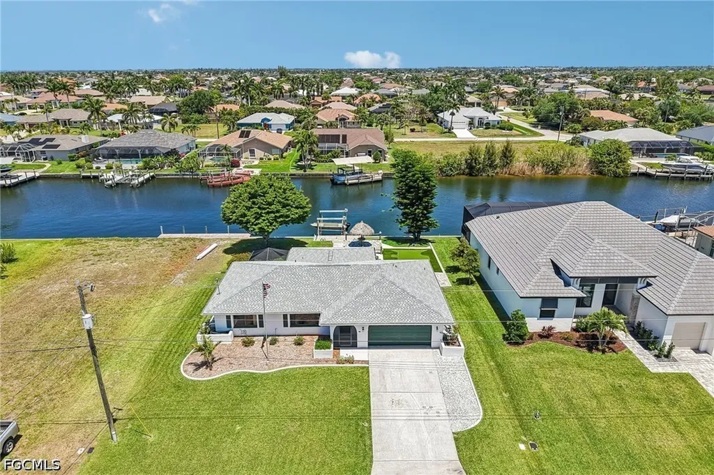 2609 SW 37th Street Cape Coral FL 33914
