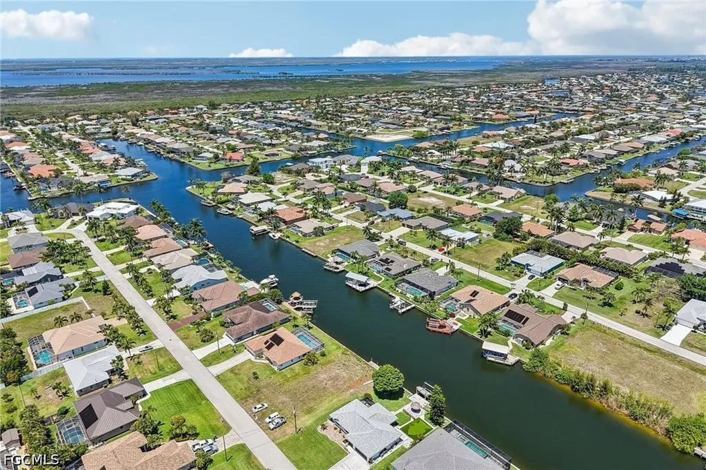 2609 SW 37th Street Cape Coral FL 33914