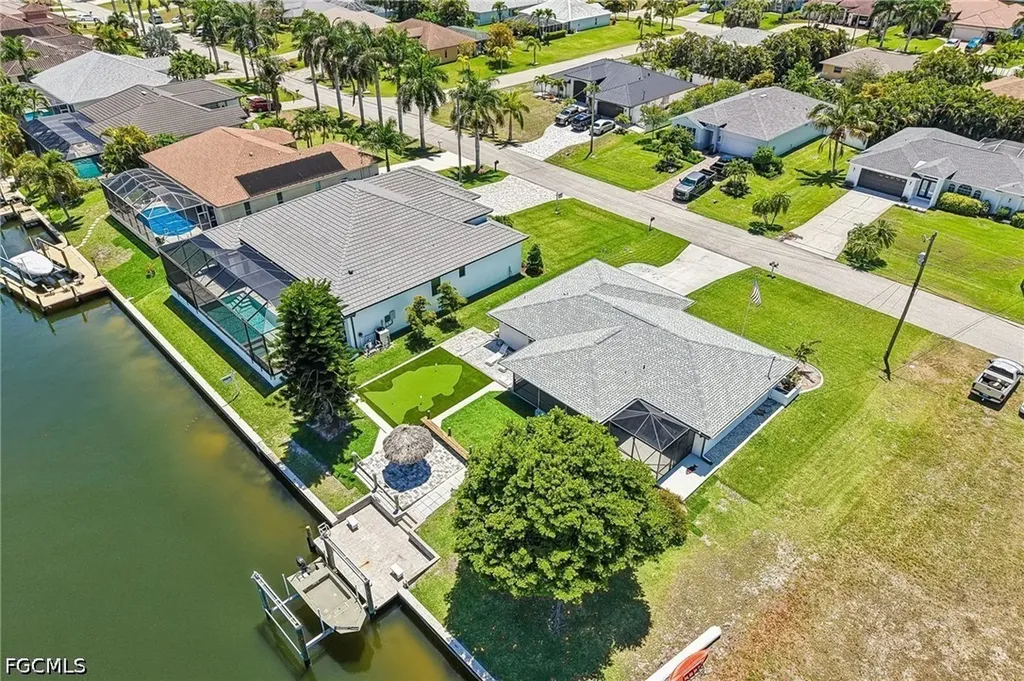 2609 SW 37th Street Cape Coral FL 33914
