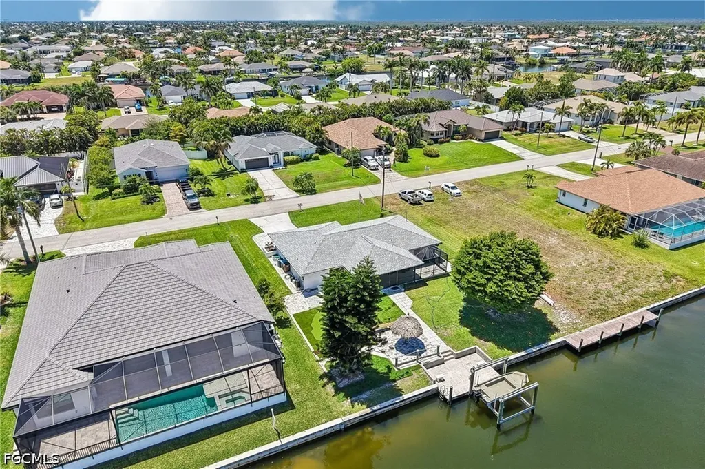 2609 SW 37th Street Cape Coral FL 33914