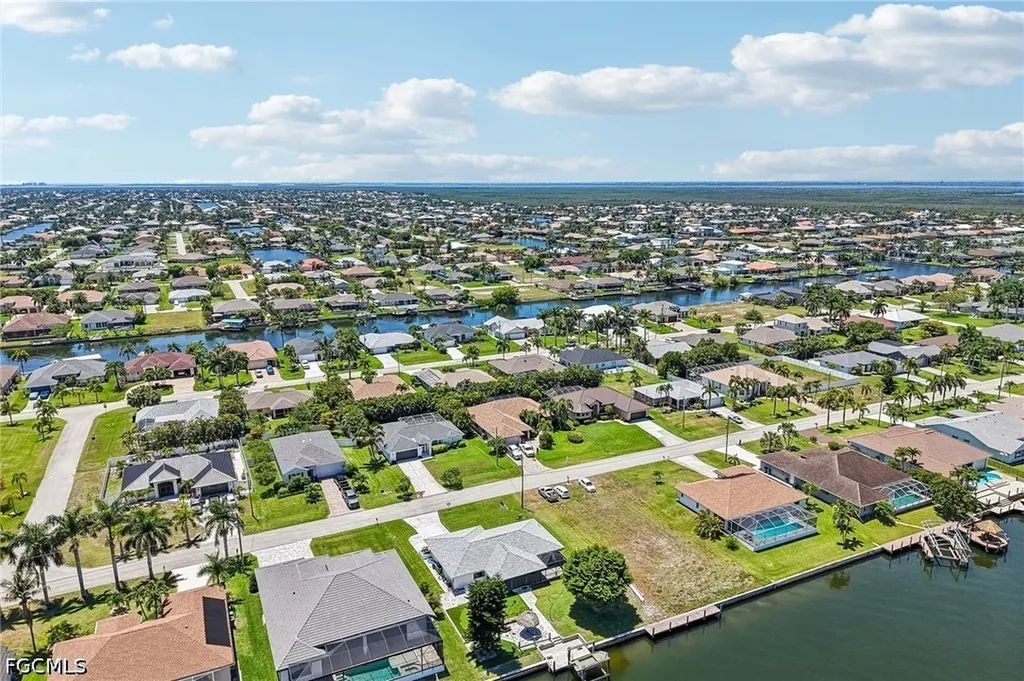 2609 SW 37th Street Cape Coral FL 33914