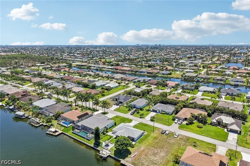 2609 SW 37th Street Cape Coral FL 33914