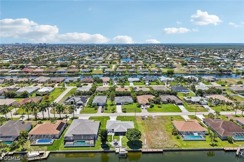2609 SW 37th Street Cape Coral FL 33914
