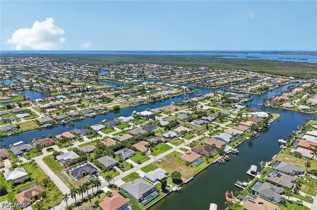 2609 SW 37th Street Cape Coral FL 33914