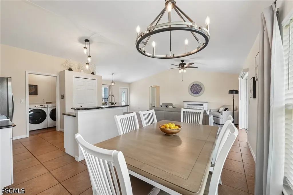 241 SW 34th Terrace Cape Coral FL 33914