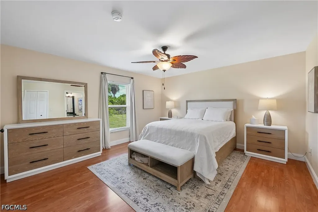 241 SW 34th Terrace Cape Coral FL 33914