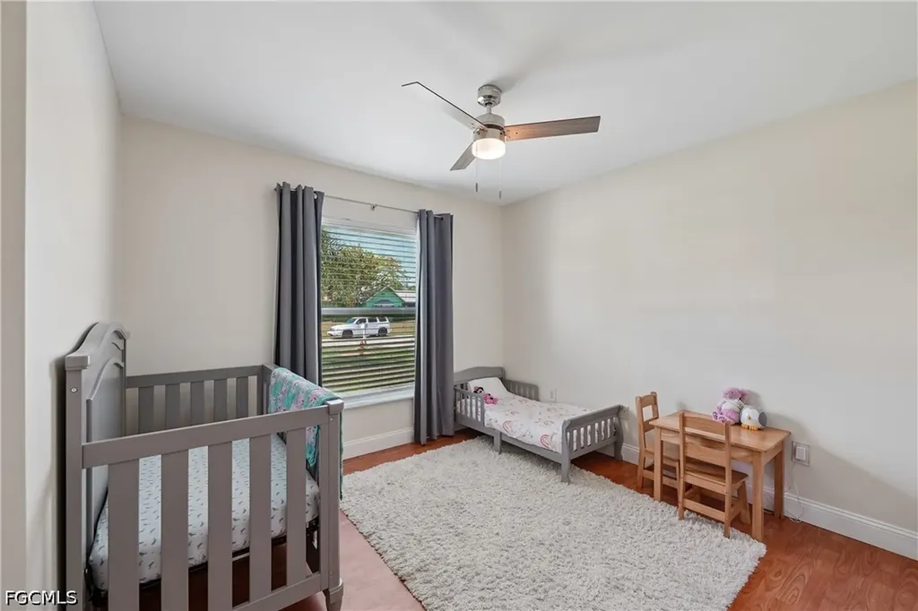 241 SW 34th Terrace Cape Coral FL 33914