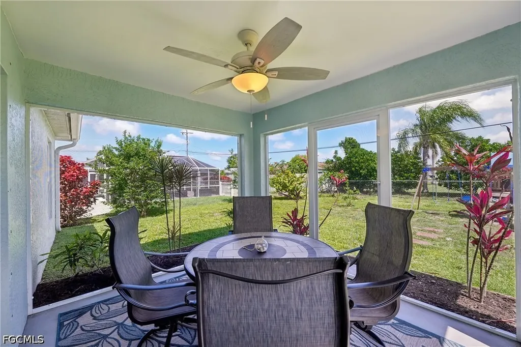 241 SW 34th Terrace Cape Coral FL 33914