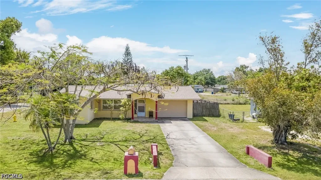 13249 5th Street Fort Myers FL 33905