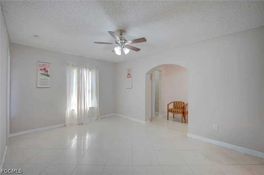 13249 5th Street Fort Myers FL 33905