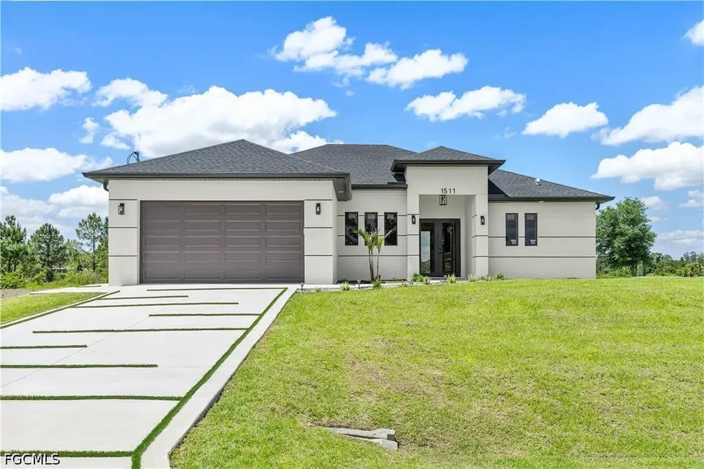 1511 Roosevelt Avenue Lehigh Acres FL 33972