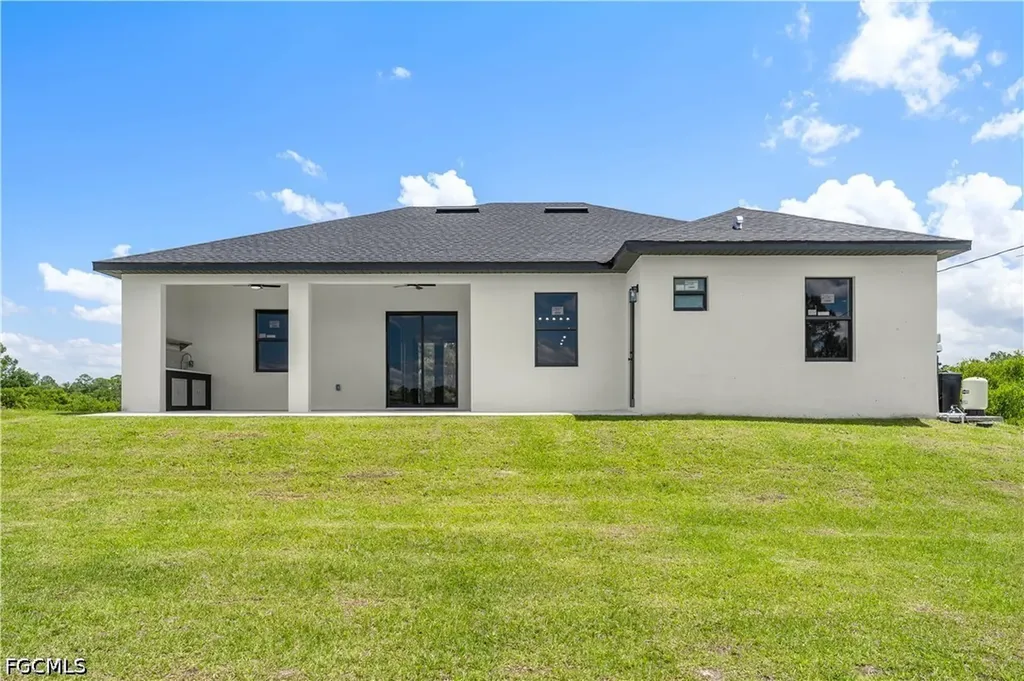 1511 Roosevelt Avenue Lehigh Acres FL 33972