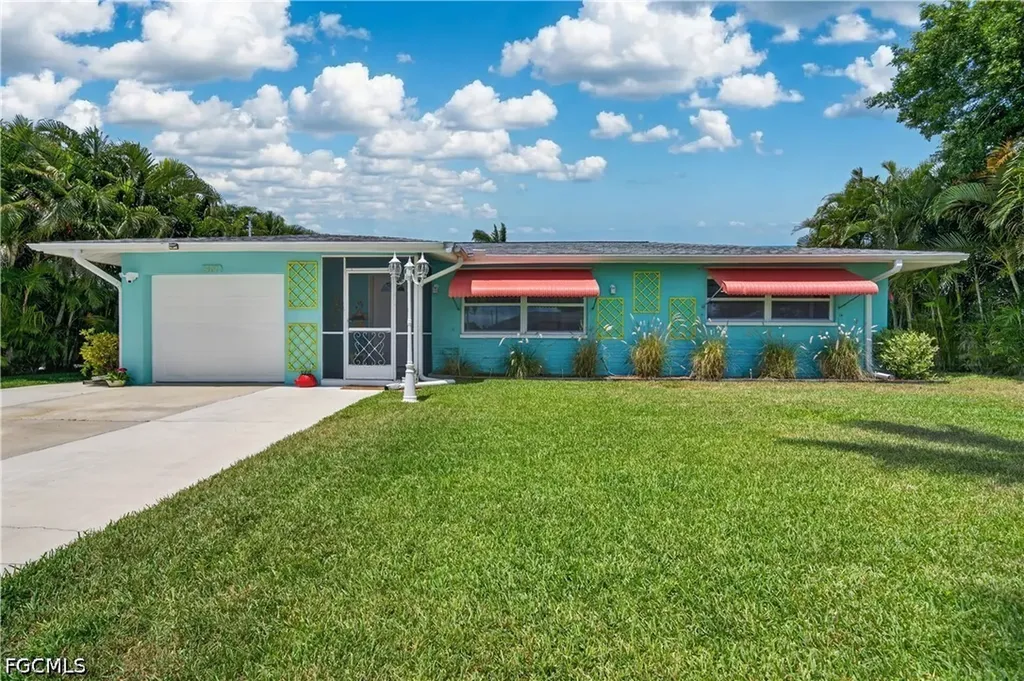 1407 SE 30th Street Cape Coral FL 33904