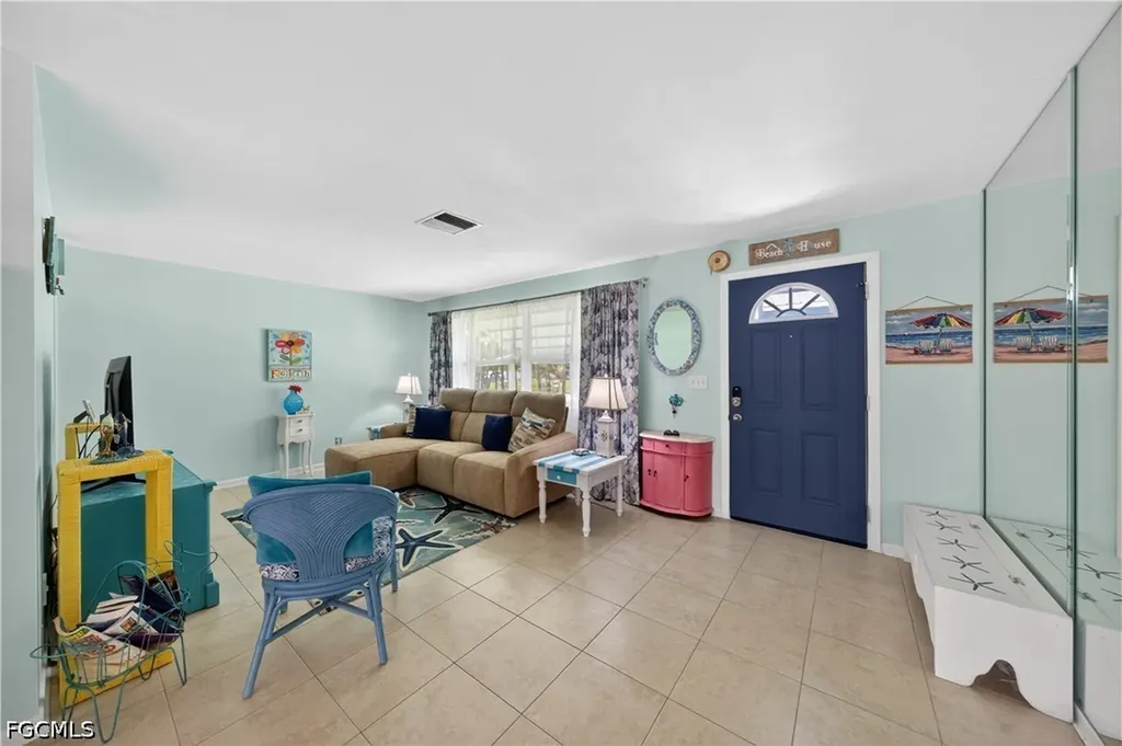 1407 SE 30th Street Cape Coral FL 33904
