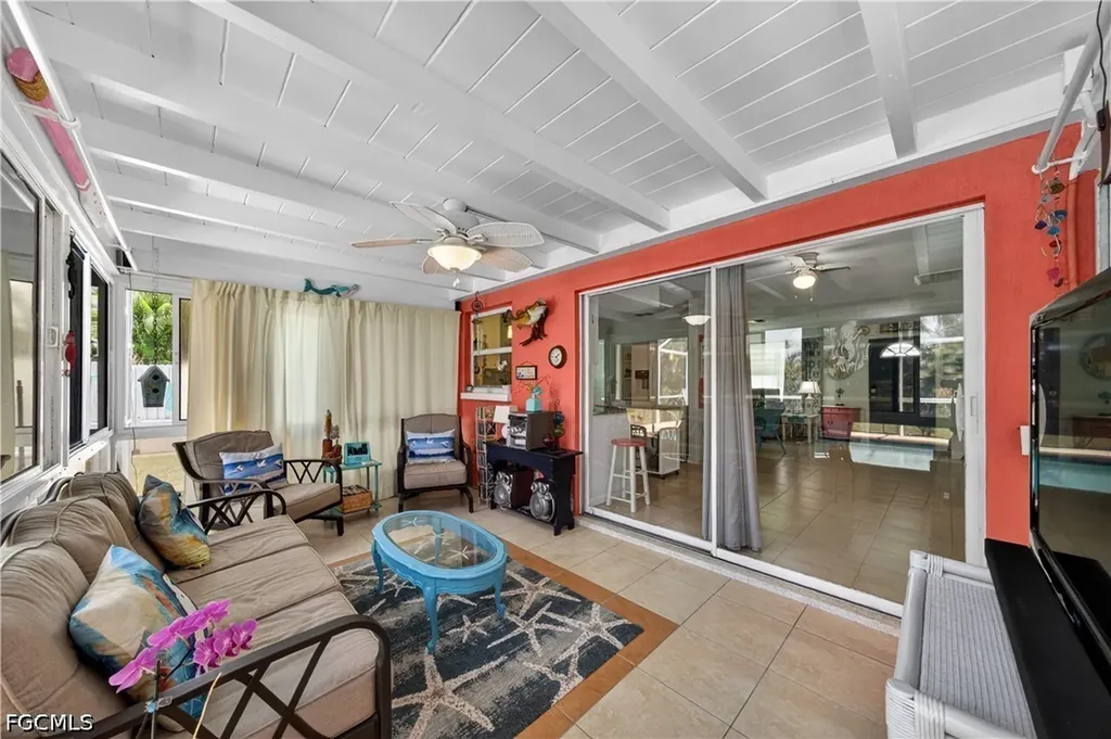 1407 SE 30th Street Cape Coral FL 33904