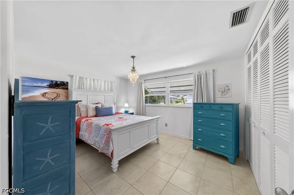 1407 SE 30th Street Cape Coral FL 33904