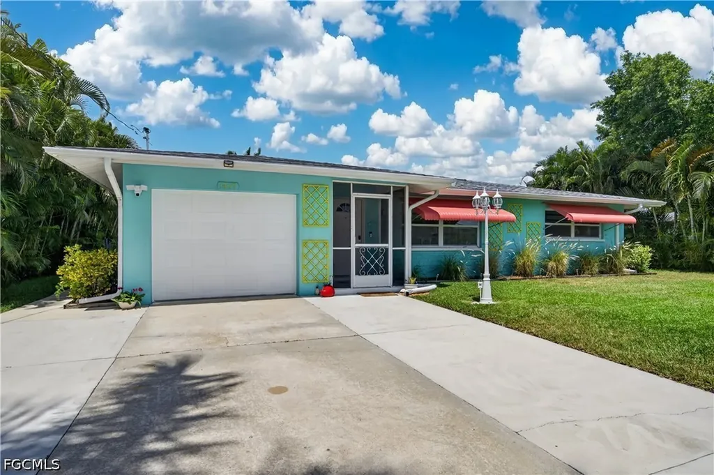 1407 SE 30th Street Cape Coral FL 33904