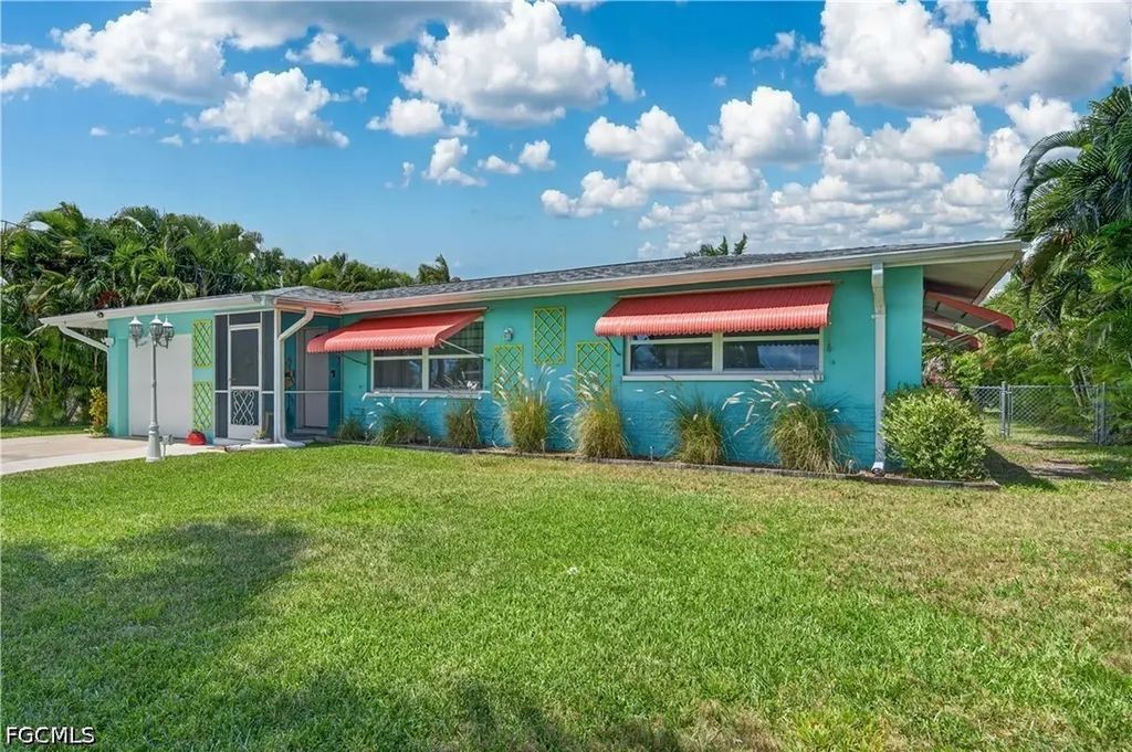 1407 SE 30th Street Cape Coral FL 33904