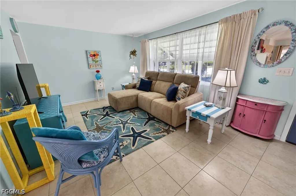 1407 SE 30th Street Cape Coral FL 33904