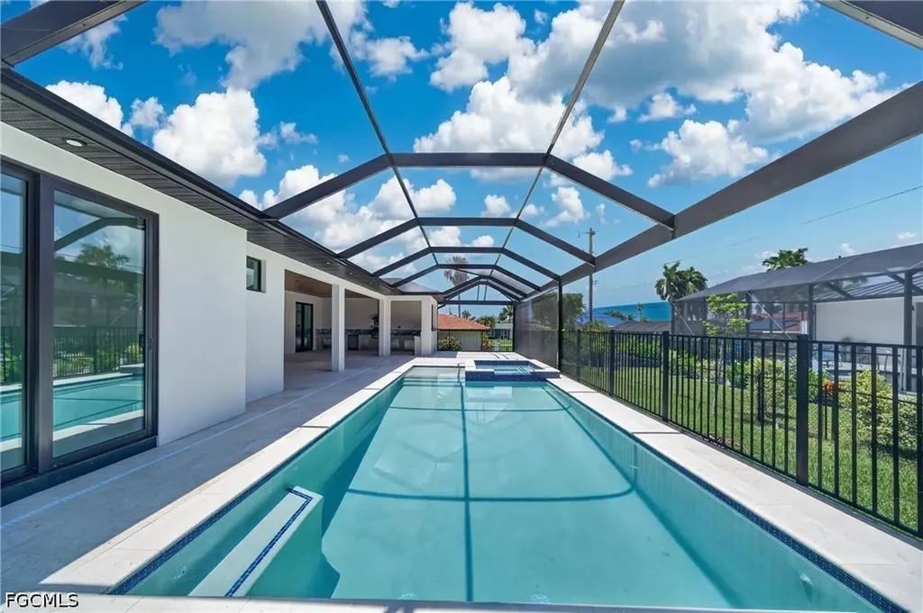 3914 SE 20th Avenue Cape Coral FL 33904