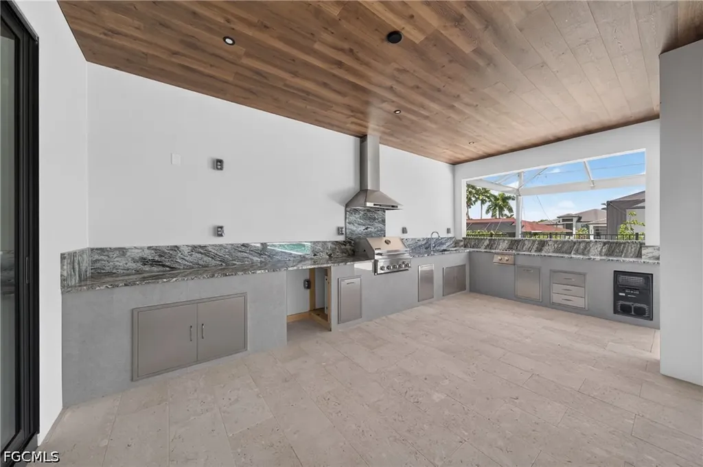 3914 SE 20th Avenue Cape Coral FL 33904