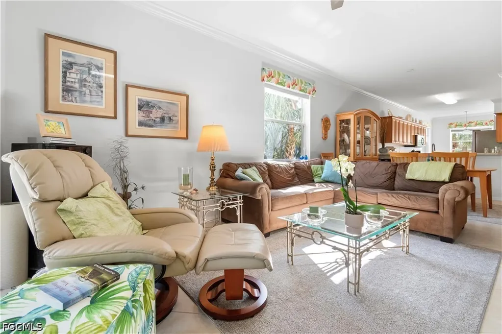 8261 Pathfinder Loop Fort Myers FL 33919