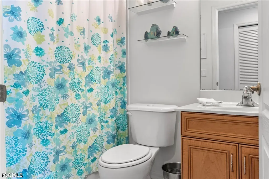 8261 Pathfinder Loop Fort Myers FL 33919