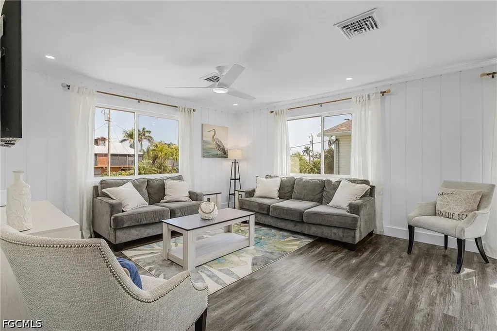 5389 Serenity Cove Bokeelia FL 33922