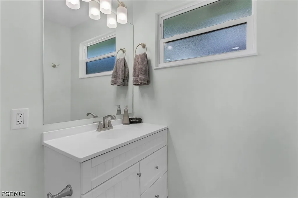 5389 Serenity Cove Bokeelia FL 33922