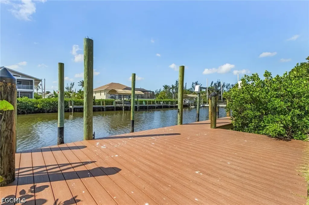 5389 Serenity Cove Bokeelia FL 33922