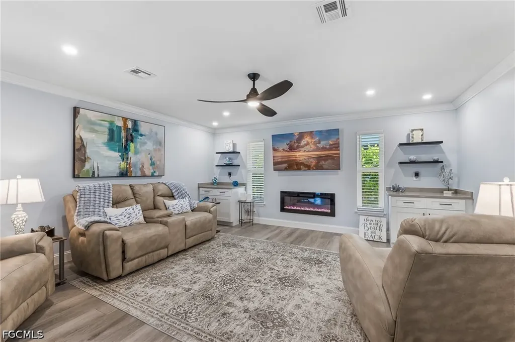 6048 Perthshire Lane Fort Myers FL 33908