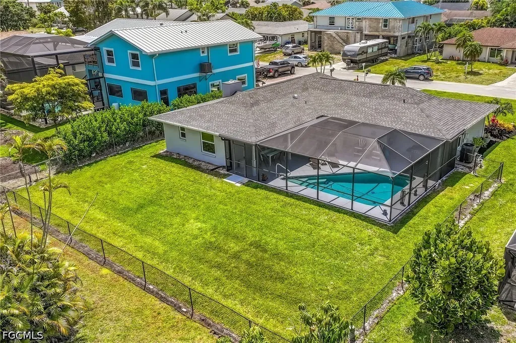 6048 Perthshire Lane Fort Myers FL 33908