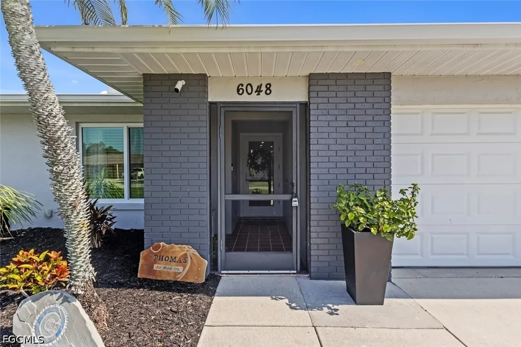 6048 Perthshire Lane Fort Myers FL 33908
