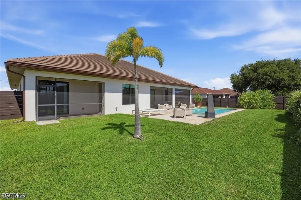 1425 NW 13th Avenue Cape Coral FL 33993